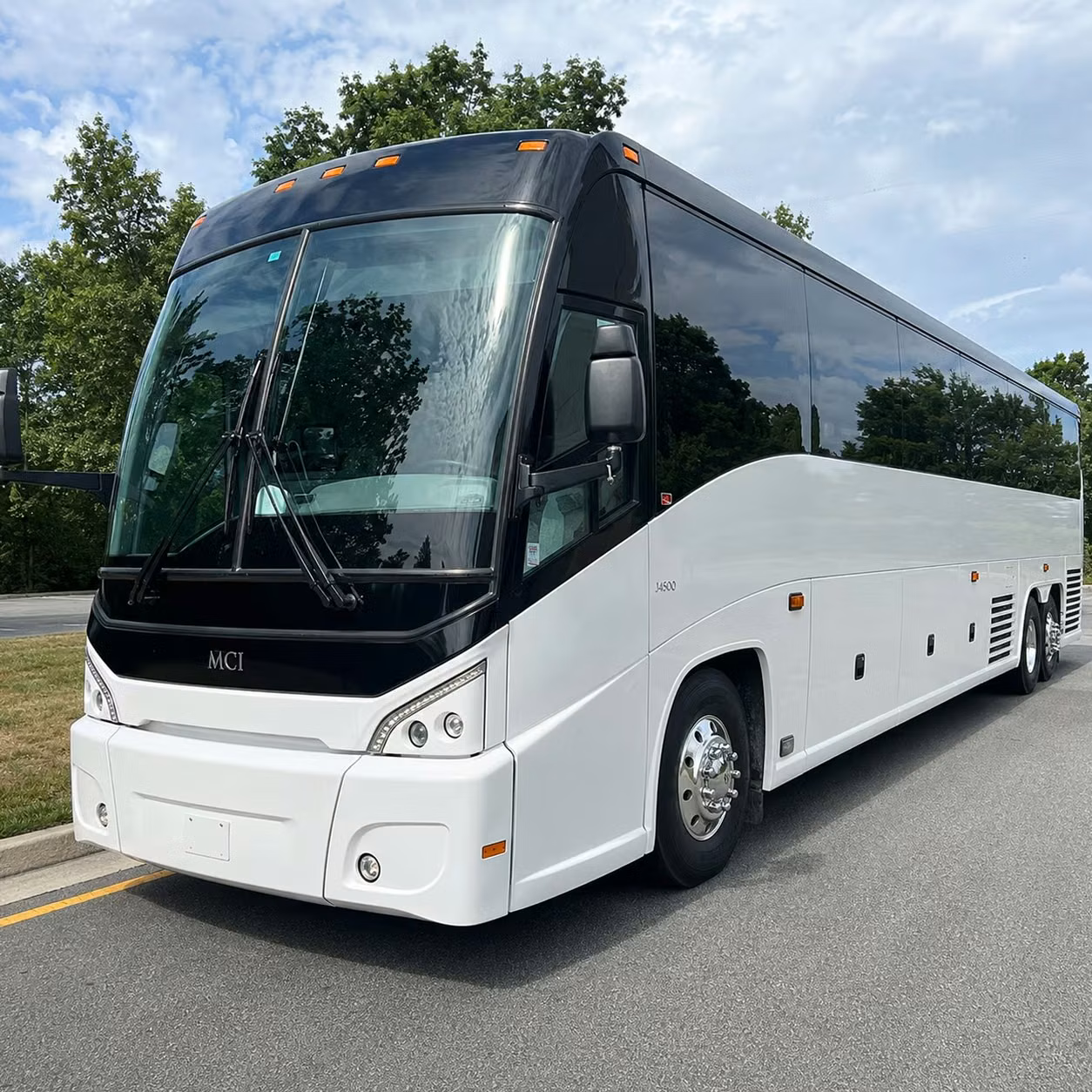 how trip distance and duration affect your charter bus rental rate in rancho cordova