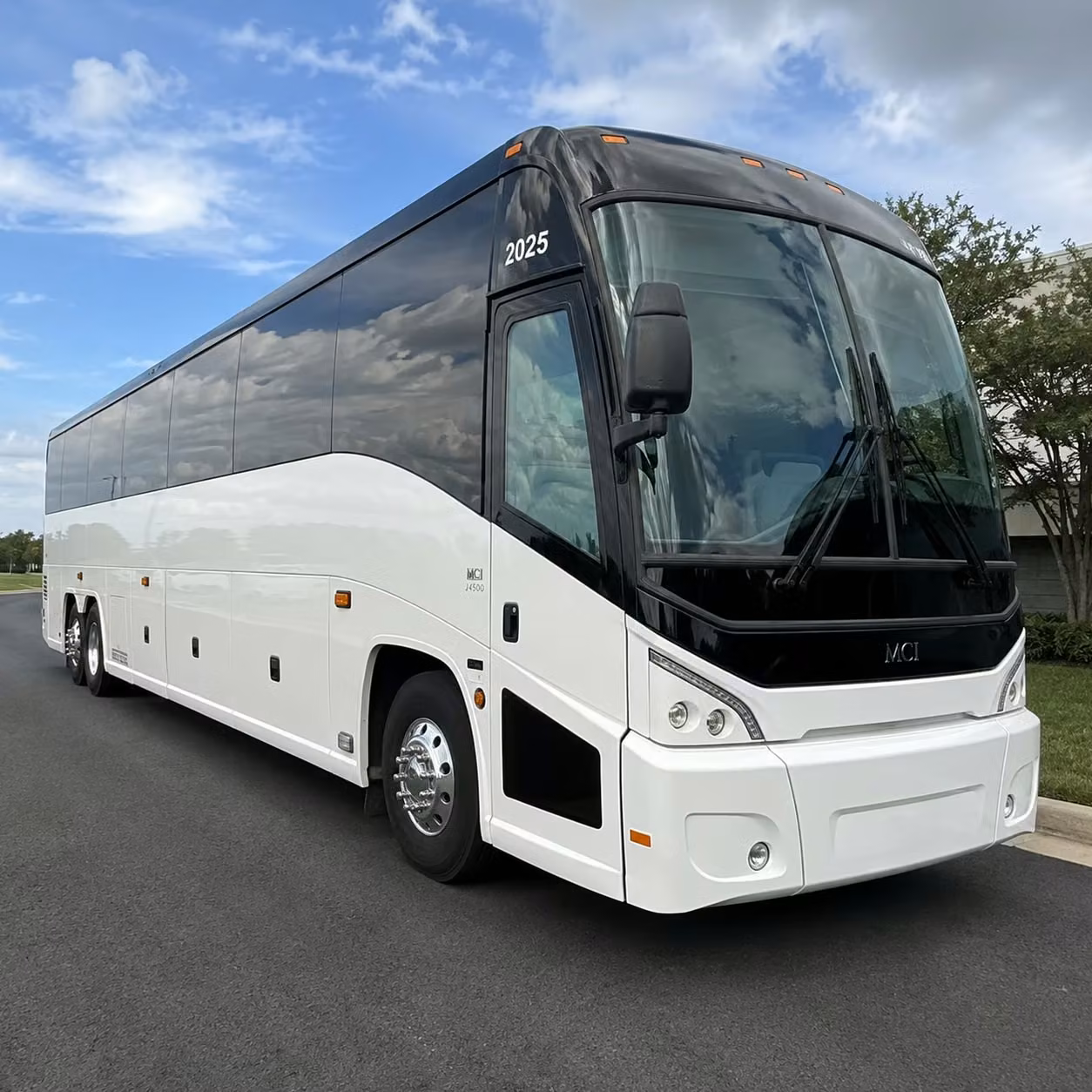 sunday service shuttle bus rentals for rancho cordova congregations